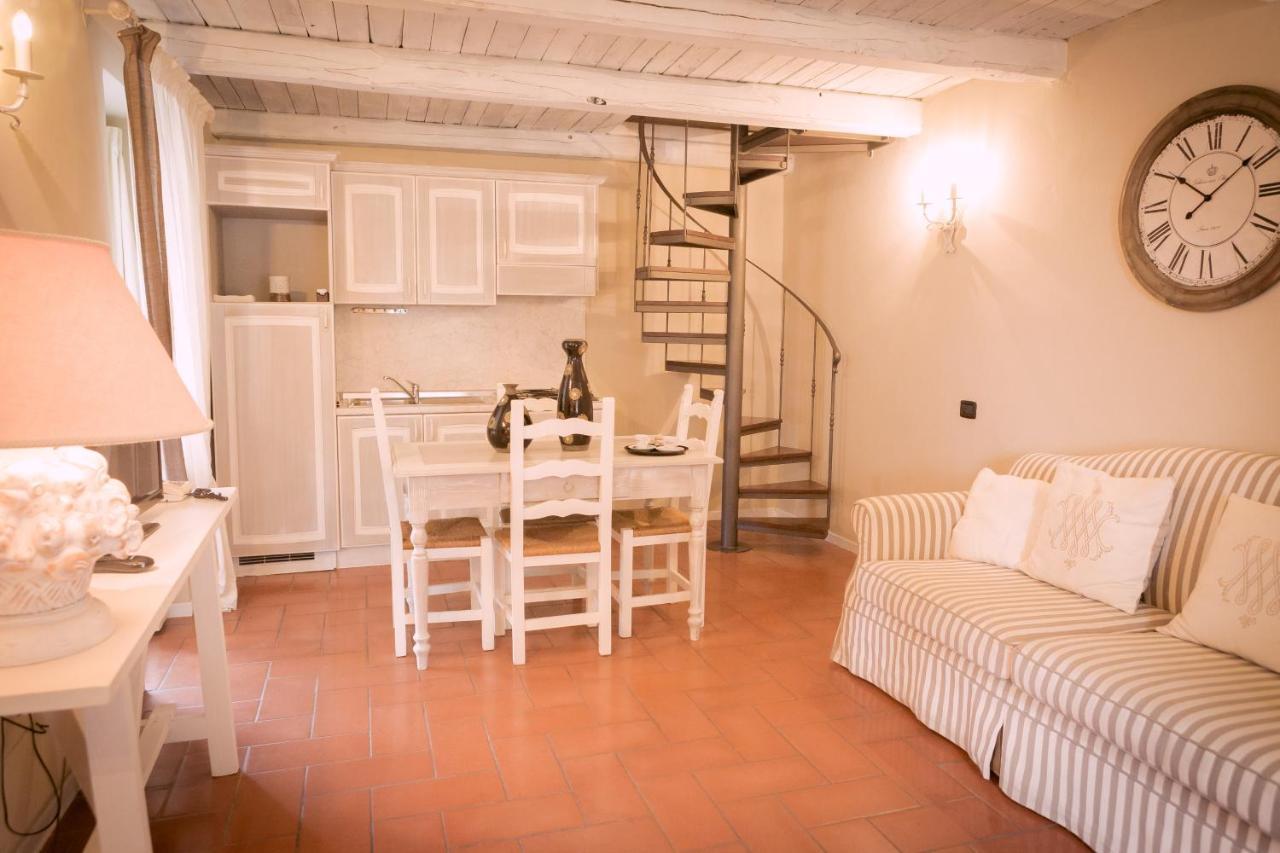 Fontepino Aparthotel Spoleto Luaran gambar