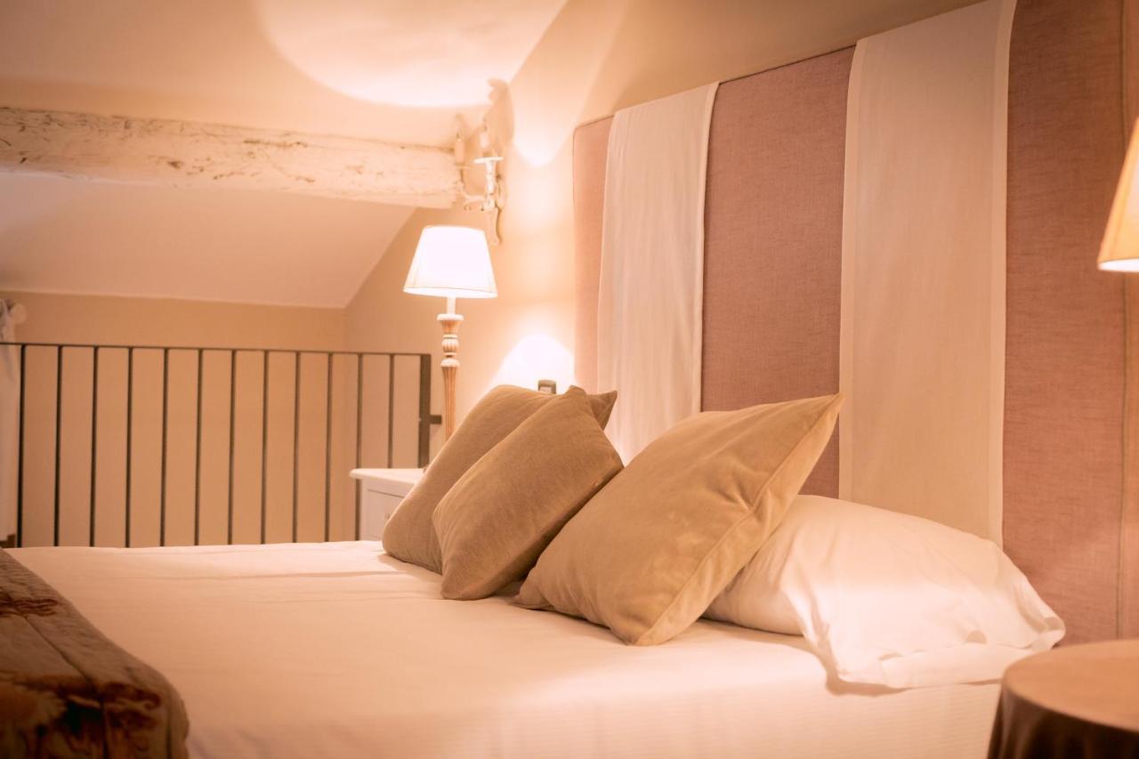 Fontepino Aparthotel Spoleto Luaran gambar