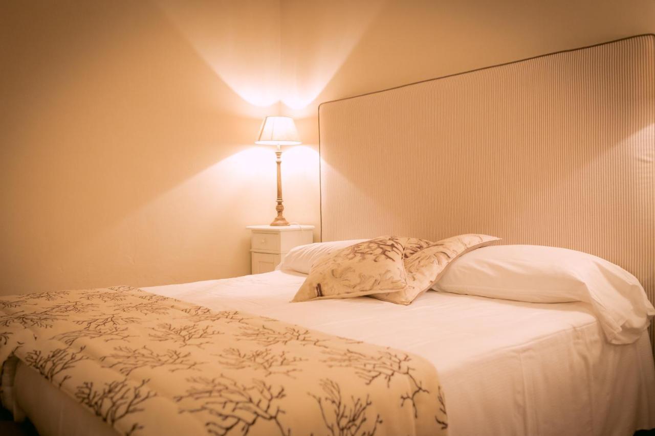 Fontepino Aparthotel Spoleto Luaran gambar